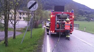 12.05.2017 Verkehrsunfall B146 FF03 12.05.2017 Verkehrsunfall B146 FF03